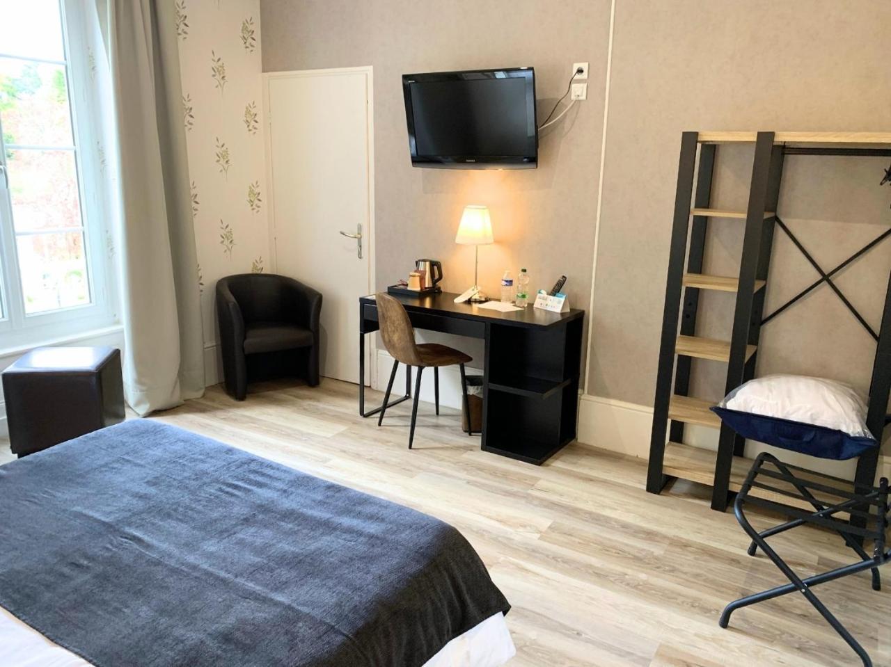 Grand Hotel De Bourbon-Lancy - Spa Et Restaurant - Logis Екстериор снимка