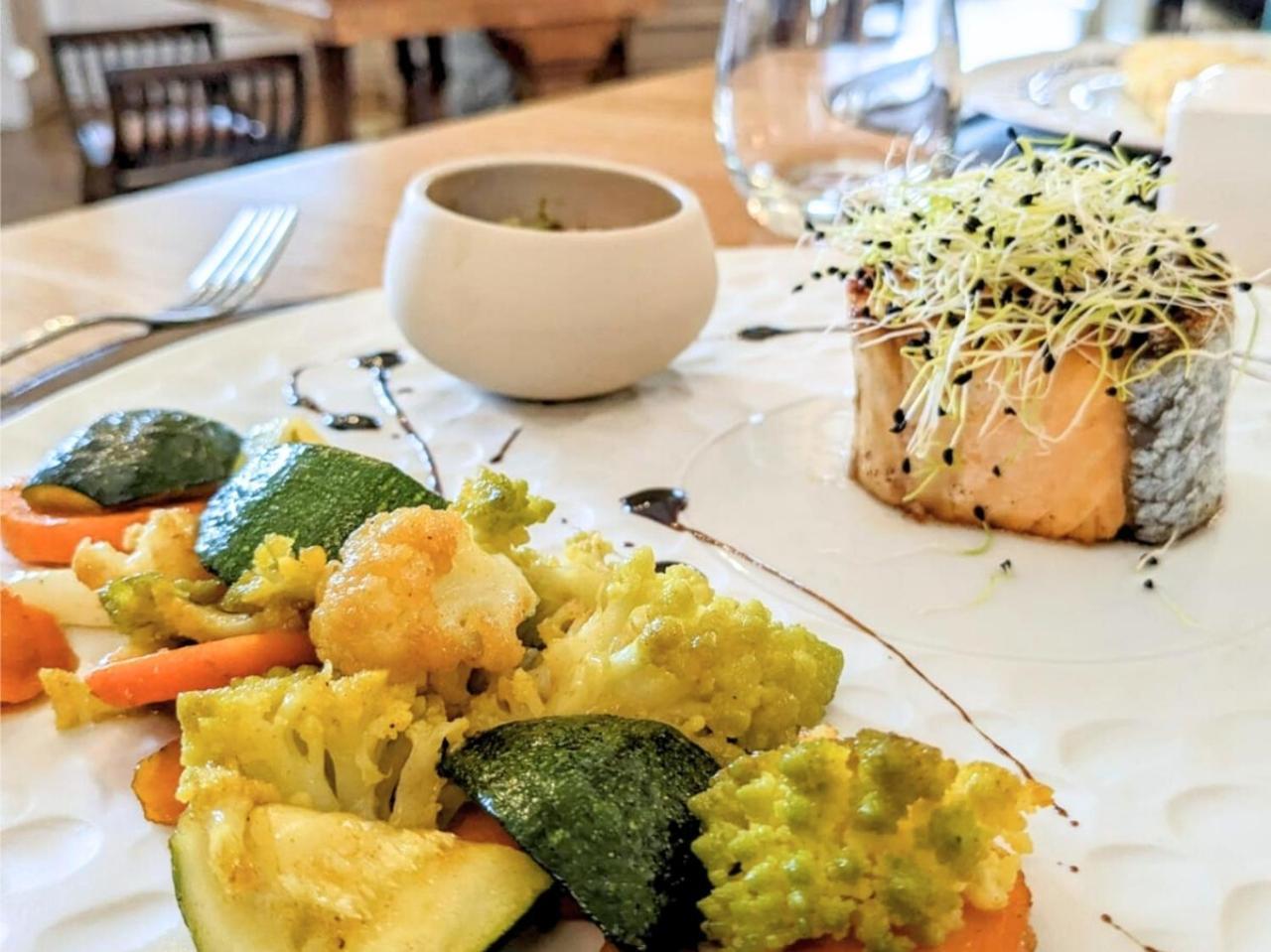 Grand Hotel De Bourbon-Lancy - Spa Et Restaurant - Logis Екстериор снимка